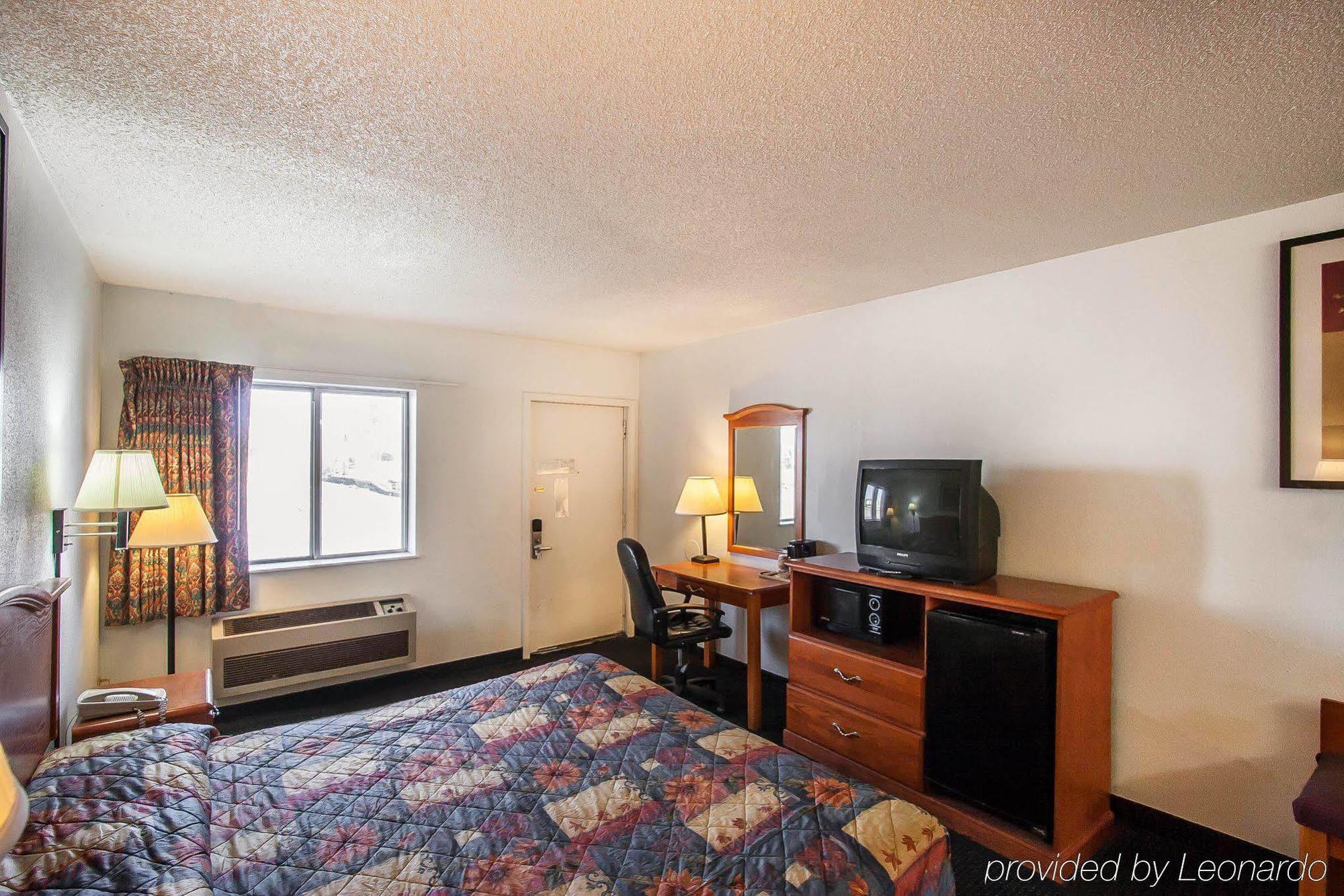 Rodeway Inn Effingham Εξωτερικό φωτογραφία